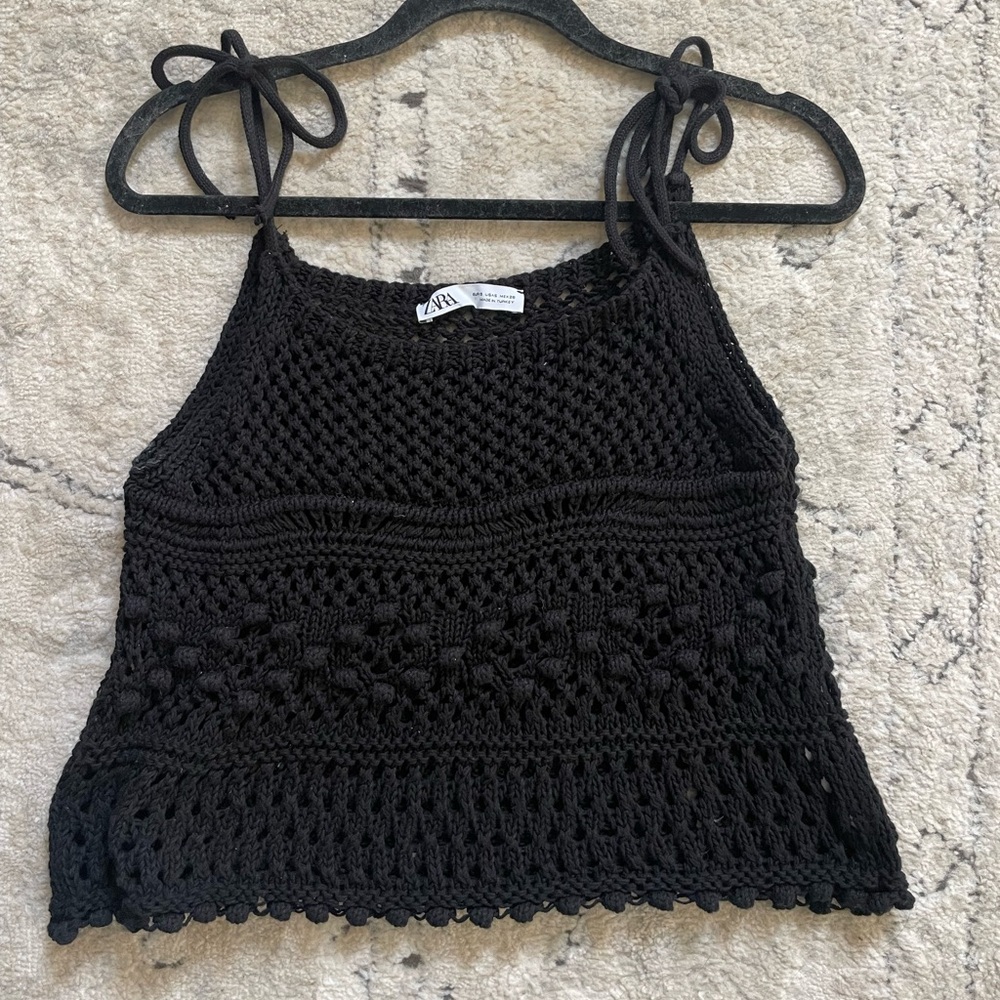 Zara crochet black top